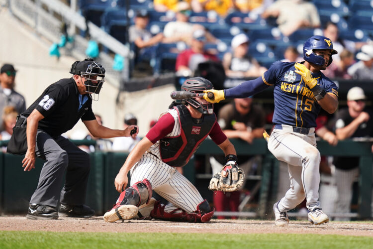 North Carolina Eliminates WVU From College World Series, 12-7